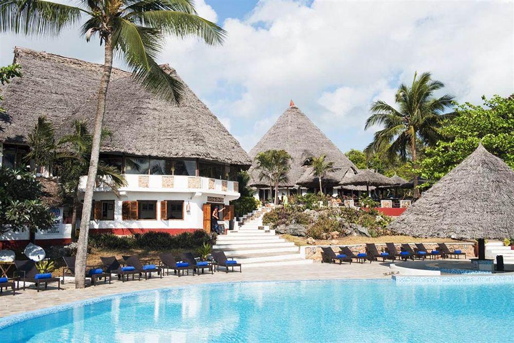 Hotel Karafuu Beach Resort Pingwe Eksteriør bilde