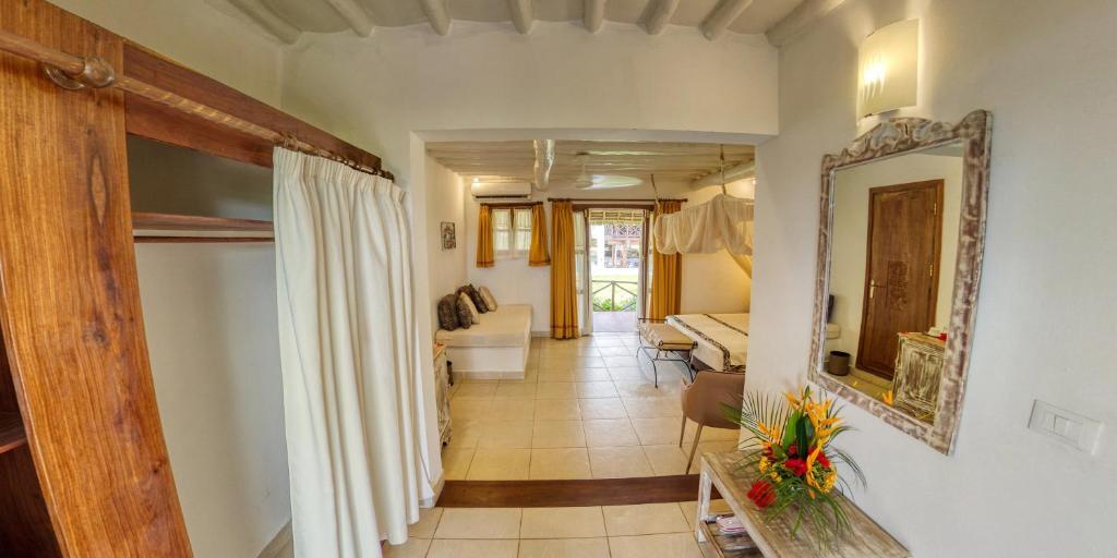Hotel Karafuu Beach Resort Pingwe Eksteriør bilde