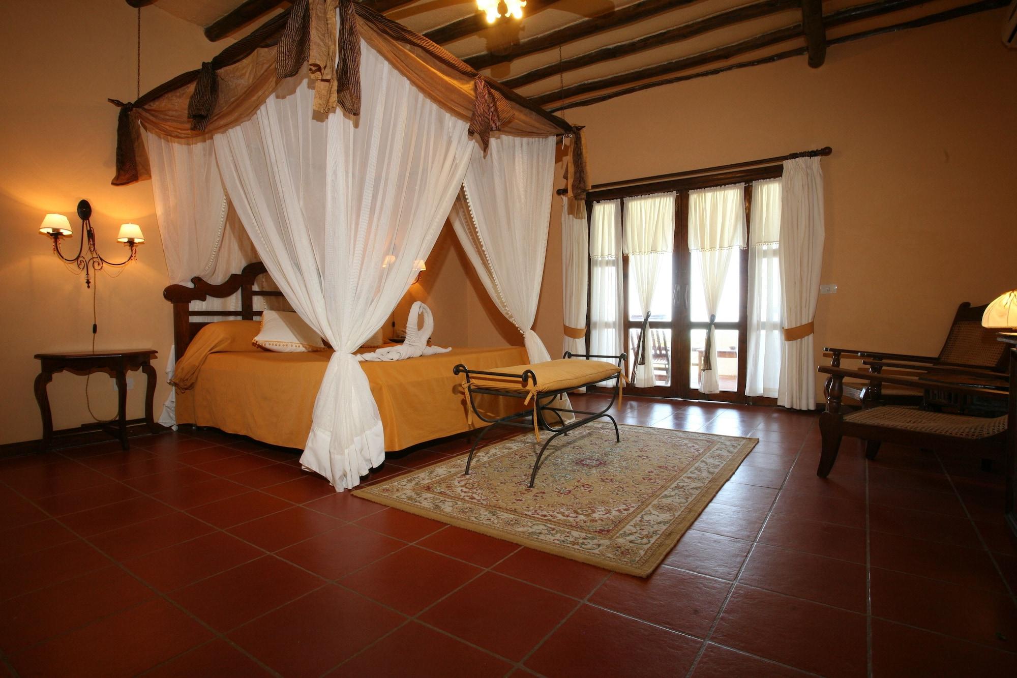 Hotel Karafuu Beach Resort Pingwe Eksteriør bilde