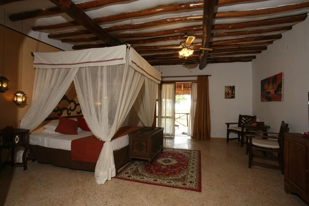 Hotel Karafuu Beach Resort Pingwe Eksteriør bilde