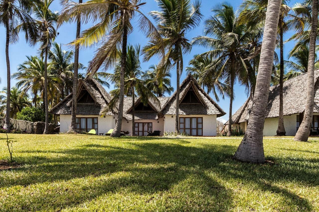 Hotel Karafuu Beach Resort Pingwe Eksteriør bilde